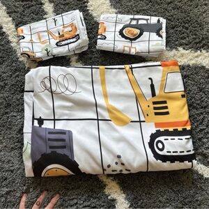 Construction Vehicle Themed Bedding Set